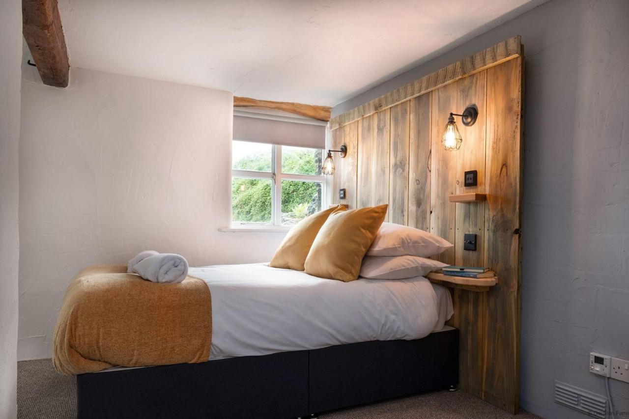 Dog Friendly Cottage, Geufron Farm Near Tywyn Bryn-crug Buitenkant foto